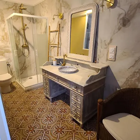 Le N 9 Bed & Breakfast